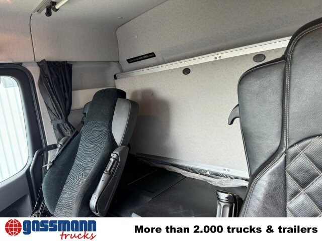 Mercedes-Benz Arocs 3258 LK 8x4/4, Retarder, Bi-Xenon, - Dumpperi: kuva Mercedes-Benz Arocs 3258 LK 8x4/4, Retarder, Bi-Xenon, - Dumpperi Mercedes-Benz Arocs 3258 LK 8x4/4, Retarder, Bi-Xenon, - Dumpperi: kuva Mercedes-Benz Arocs 3258 LK 8x4/4, Retarder, Bi-Xenon, - Dumpperi