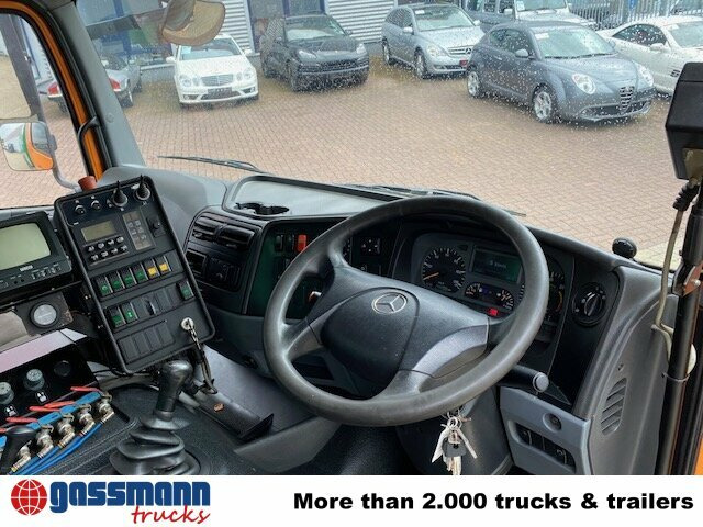 Mercedes-Benz Atego 1524 L 4x2 Kehrmaschine FAUN Viajet - Lakaisuauto: kuva Mercedes-Benz Atego 1524 L 4x2 Kehrmaschine FAUN Viajet - Lakaisuauto Mercedes-Benz Atego 1524 L 4x2 Kehrmaschine FAUN Viajet - Lakaisuauto: kuva Mercedes-Benz Atego 1524 L 4x2 Kehrmaschine FAUN Viajet - Lakaisuauto