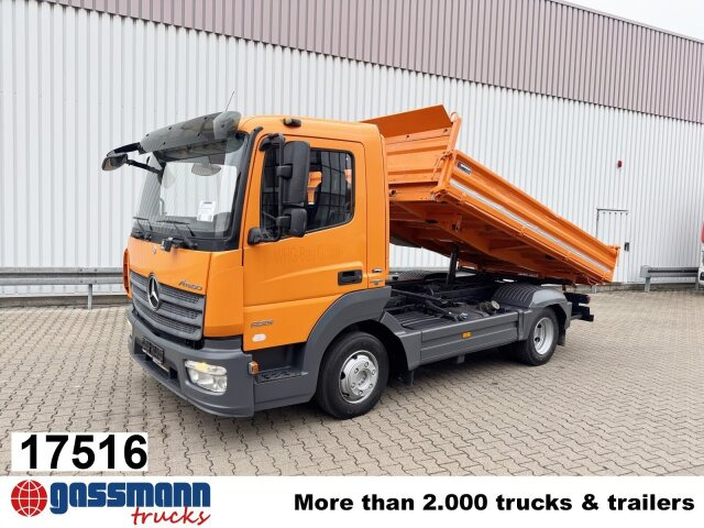Mercedes-Benz Atego 823 K 4x2, 2x AHK - Kippiauto kuorma-auto: kuva Mercedes-Benz Atego 823 K 4x2, 2x AHK - Kippiauto kuorma-auto Mercedes-Benz Atego 823 K 4x2, 2x AHK - Kippiauto kuorma-auto: kuva Mercedes-Benz Atego 823 K 4x2, 2x AHK - Kippiauto kuorma-auto