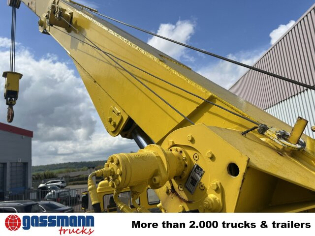 Mercedes-Benz SK II 2638/44 A 6x6, V8, Retarder, Kran, 2x - Nosturiauto: kuva Mercedes-Benz SK II 2638/44 A 6x6, V8, Retarder, Kran, 2x - Nosturiauto Mercedes-Benz SK II 2638/44 A 6x6, V8, Retarder, Kran, 2x - Nosturiauto: kuva Mercedes-Benz SK II 2638/44 A 6x6, V8, Retarder, Kran, 2x - Nosturiauto