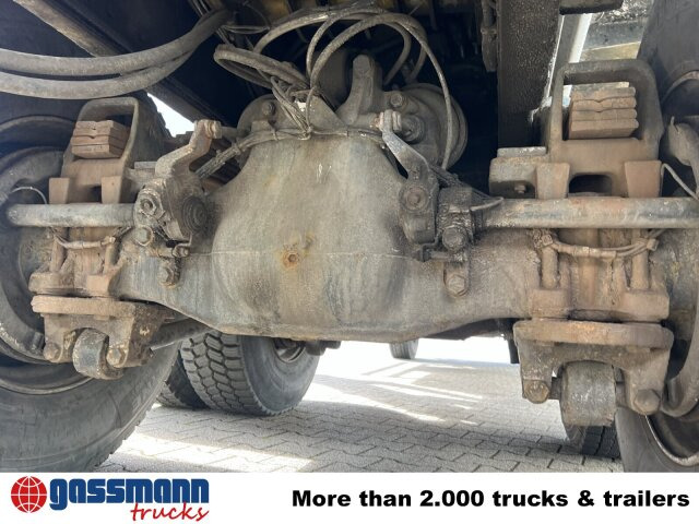 Mercedes-Benz SK II 2638/44 A 6x6, V8, Retarder, Kran, 2x - Nosturiauto: kuva Mercedes-Benz SK II 2638/44 A 6x6, V8, Retarder, Kran, 2x - Nosturiauto Mercedes-Benz SK II 2638/44 A 6x6, V8, Retarder, Kran, 2x - Nosturiauto: kuva Mercedes-Benz SK II 2638/44 A 6x6, V8, Retarder, Kran, 2x - Nosturiauto