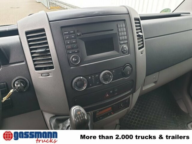 Mercedes-Benz Sprinter 313 KA 4x2 - Pakettiauto: kuva Mercedes-Benz Sprinter 313 KA 4x2 - Pakettiauto Mercedes-Benz Sprinter 313 KA 4x2 - Pakettiauto: kuva Mercedes-Benz Sprinter 313 KA 4x2 - Pakettiauto