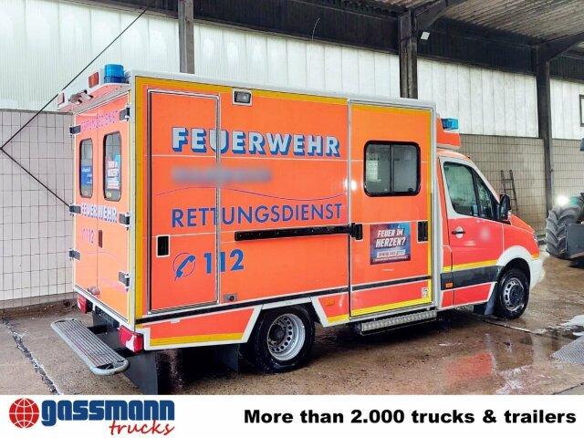 Mercedes-Benz Sprinter 515 CDI 4x2, Rettungswagen, Retarder - Pakettiauto: kuva Mercedes-Benz Sprinter 515 CDI 4x2, Rettungswagen, Retarder - Pakettiauto Mercedes-Benz Sprinter 515 CDI 4x2, Rettungswagen, Retarder - Pakettiauto: kuva Mercedes-Benz Sprinter 515 CDI 4x2, Rettungswagen, Retarder - Pakettiauto