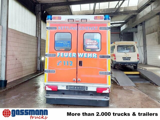 Mercedes-Benz Sprinter 515 CDI 4x2, Rettungswagen, Retarder - Pakettiauto: kuva Mercedes-Benz Sprinter 515 CDI 4x2, Rettungswagen, Retarder - Pakettiauto Mercedes-Benz Sprinter 515 CDI 4x2, Rettungswagen, Retarder - Pakettiauto: kuva Mercedes-Benz Sprinter 515 CDI 4x2, Rettungswagen, Retarder - Pakettiauto