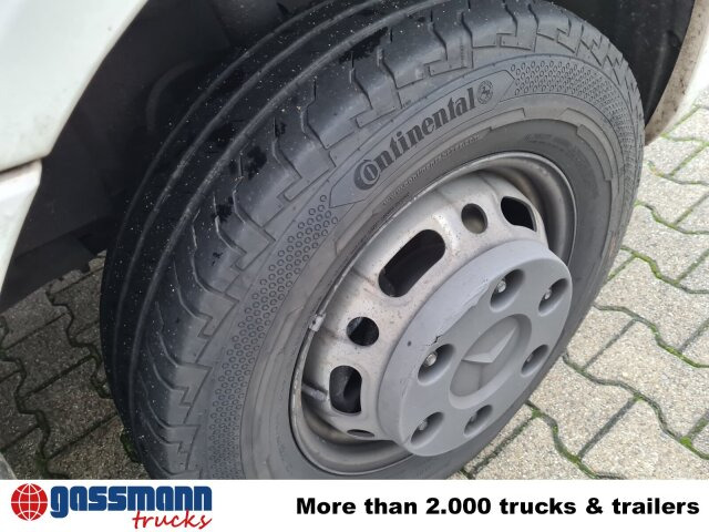 Mercedes-Benz Sprinter 516 CDI 4x2, Rettungswagen - Pakettiauto: kuva Mercedes-Benz Sprinter 516 CDI 4x2, Rettungswagen - Pakettiauto Mercedes-Benz Sprinter 516 CDI 4x2, Rettungswagen - Pakettiauto: kuva Mercedes-Benz Sprinter 516 CDI 4x2, Rettungswagen - Pakettiauto