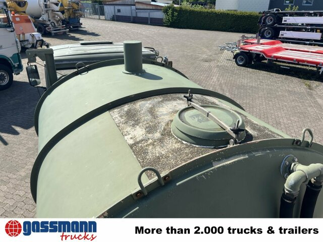 Renault Midliner S170 4x4, 6000l Wassertank - Säiliöauto: kuva Renault Midliner S170 4x4, 6000l Wassertank - Säiliöauto Renault Midliner S170 4x4, 6000l Wassertank - Säiliöauto: kuva Renault Midliner S170 4x4, 6000l Wassertank - Säiliöauto