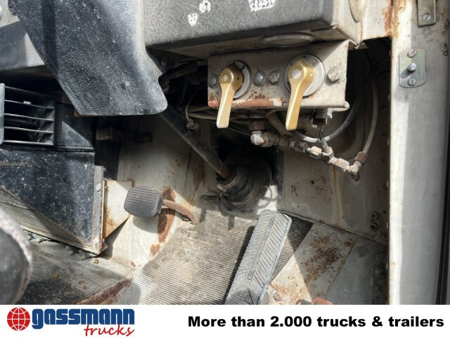 Saurer V5 4x2 - Lava-kuorma-auto: kuva Saurer V5 4x2 - Lava-kuorma-auto Saurer V5 4x2 - Lava-kuorma-auto: kuva Saurer V5 4x2 - Lava-kuorma-auto