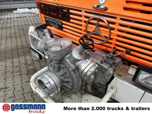 Unimog U 1300 L 4x4 Doka, LF8 - Ambulanssi: kuva Unimog U 1300 L 4x4 Doka, LF8 - Ambulanssi Unimog U 1300 L 4x4 Doka, LF8 - Ambulanssi: kuva Unimog U 1300 L 4x4 Doka, LF8 - Ambulanssi