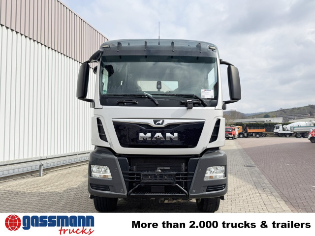 Vetopöytäauto MAN TGS 26.500 6x4 BLS, PriTarder, Navi, Hydraulik: kuva Vetopöytäauto MAN TGS 26.500 6x4 BLS, PriTarder, Navi, Hydraulik