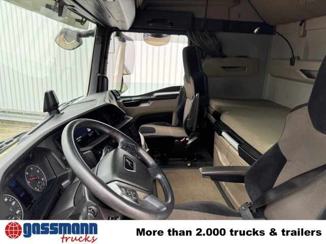 MAN TGX 33.510 6x4 BL SA, Retarder, GX-Fahrerhaus - Vetopöytäauto: kuva MAN TGX 33.510 6x4 BL SA, Retarder, GX-Fahrerhaus - Vetopöytäauto MAN TGX 33.510 6x4 BL SA, Retarder, GX-Fahrerhaus - Vetopöytäauto: kuva MAN TGX 33.510 6x4 BL SA, Retarder, GX-Fahrerhaus - Vetopöytäauto
