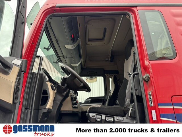 MAN TGX 33.640 6X4 BLS, Retarder, Hydraulik, 70t - Vetopöytäauto: kuva MAN TGX 33.640 6X4 BLS, Retarder, Hydraulik, 70t - Vetopöytäauto MAN TGX 33.640 6X4 BLS, Retarder, Hydraulik, 70t - Vetopöytäauto: kuva MAN TGX 33.640 6X4 BLS, Retarder, Hydraulik, 70t - Vetopöytäauto