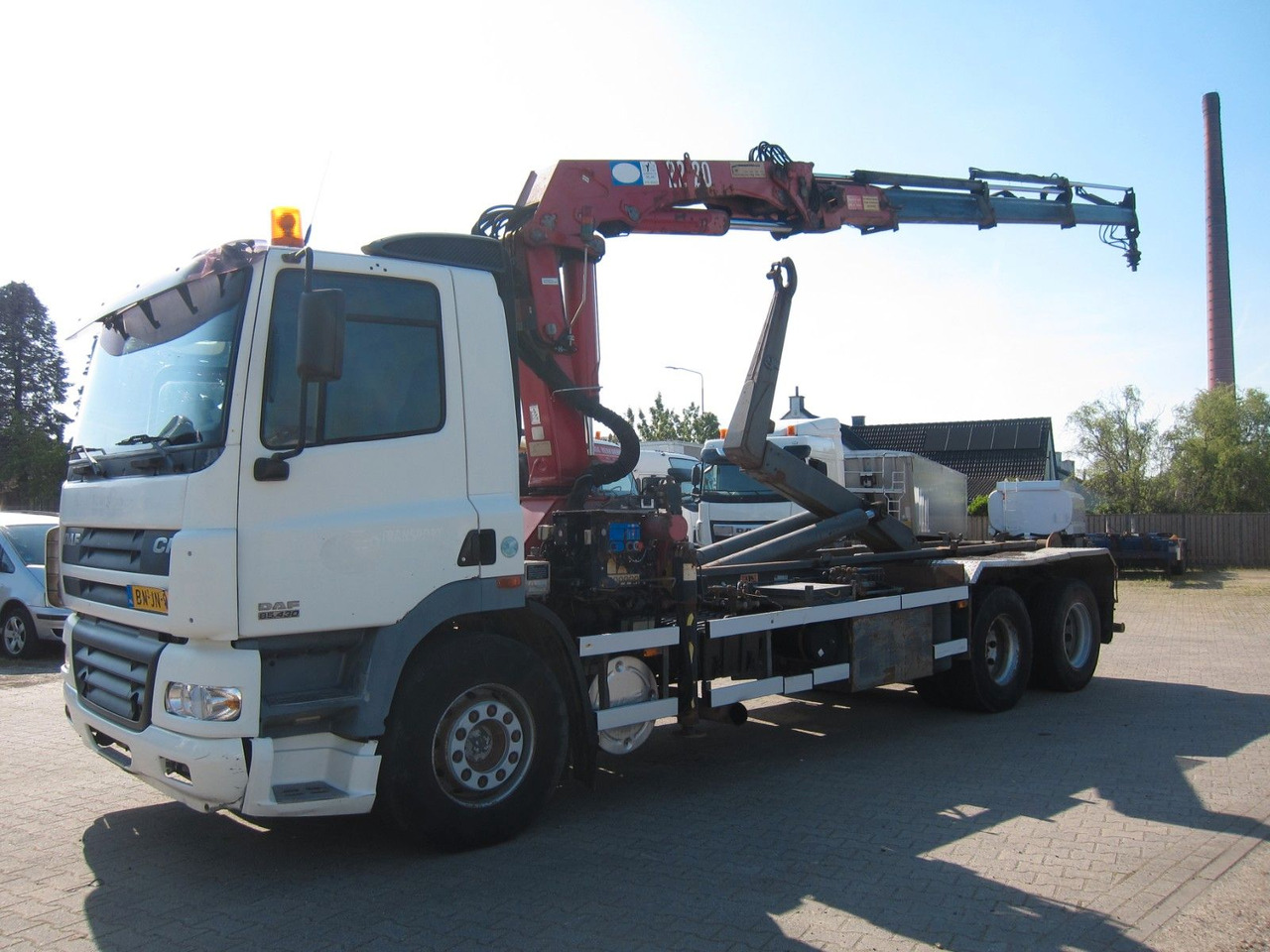 DAF CF 85 480 6x2 HMF 2220 3xhydr Remote Manual E3 - Koukkulava kuorma-auto, Nosturiauto: kuva DAF CF 85 480 6x2 HMF 2220 3xhydr Remote Manual E3 - Koukkulava kuorma-auto, Nosturiauto DAF CF 85 480 6x2 HMF 2220 3xhydr Remote Manual E3 - Koukkulava kuorma-auto, Nosturiauto: kuva DAF CF 85 480 6x2 HMF 2220 3xhydr Remote Manual E3 - Koukkulava kuorma-auto, Nosturiauto