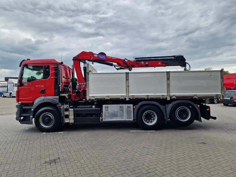 MAN TGS 26.360 6x4 Hydrodrive / Crane HMF1920K-RCS / 3 way tipper HMF / Low KM 110.700! - Nosturiauto: kuva MAN TGS 26.360 6x4 Hydrodrive / Crane HMF1920K-RCS / 3 way tipper HMF / Low KM 110.700! - Nosturiauto MAN TGS 26.360 6x4 Hydrodrive / Crane HMF1920K-RCS / 3 way tipper HMF / Low KM 110.700! - Nosturiauto: kuva MAN TGS 26.360 6x4 Hydrodrive / Crane HMF1920K-RCS / 3 way tipper HMF / Low KM 110.700! - Nosturiauto