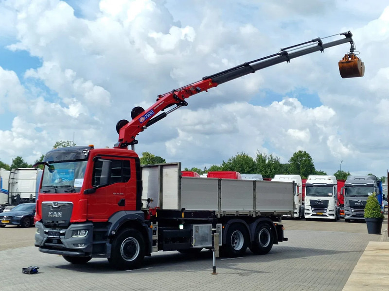 MAN TGS 26.360 6x4 Hydrodrive / Crane HMF1920K-RCS / 3 way tipper HMF / Low KM 110.700! - Nosturiauto: kuva MAN TGS 26.360 6x4 Hydrodrive / Crane HMF1920K-RCS / 3 way tipper HMF / Low KM 110.700! - Nosturiauto MAN TGS 26.360 6x4 Hydrodrive / Crane HMF1920K-RCS / 3 way tipper HMF / Low KM 110.700! - Nosturiauto: kuva MAN TGS 26.360 6x4 Hydrodrive / Crane HMF1920K-RCS / 3 way tipper HMF / Low KM 110.700! - Nosturiauto