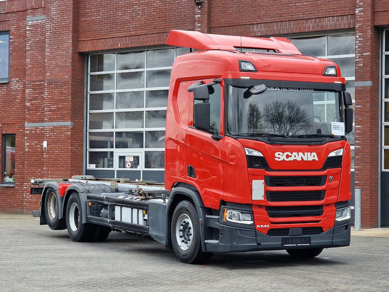 Scania R540 NGS 6x2 - BDF - Retarder - Full air - Navi - Led - Fridge - 4.95 WB - Konttialus/ Vaihtokuormatilat kuorma-auto: kuva Scania R540 NGS 6x2 - BDF - Retarder - Full air - Navi - Led - Fridge - 4.95 WB - Konttialus/ Vaihtokuormatilat kuorma-auto Scania R540 NGS 6x2 - BDF - Retarder - Full air - Navi - Led - Fridge - 4.95 WB - Konttialus/ Vaihtokuormatilat kuorma-auto: kuva Scania R540 NGS 6x2 - BDF - Retarder - Full air - Navi - Led - Fridge - 4.95 WB - Konttialus/ Vaihtokuormatilat kuorma-auto