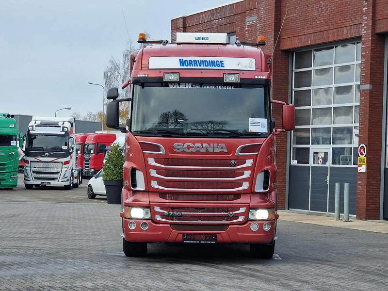 Scania R730 V8 Highline - 8x4*4 - JOAB Hooklift - Steering axle - Full air - Night clima - Koukkulava kuorma-auto: kuva Scania R730 V8 Highline - 8x4*4 - JOAB Hooklift - Steering axle - Full air - Night clima - Koukkulava kuorma-auto Scania R730 V8 Highline - 8x4*4 - JOAB Hooklift - Steering axle - Full air - Night clima - Koukkulava kuorma-auto: kuva Scania R730 V8 Highline - 8x4*4 - JOAB Hooklift - Steering axle - Full air - Night clima - Koukkulava kuorma-auto