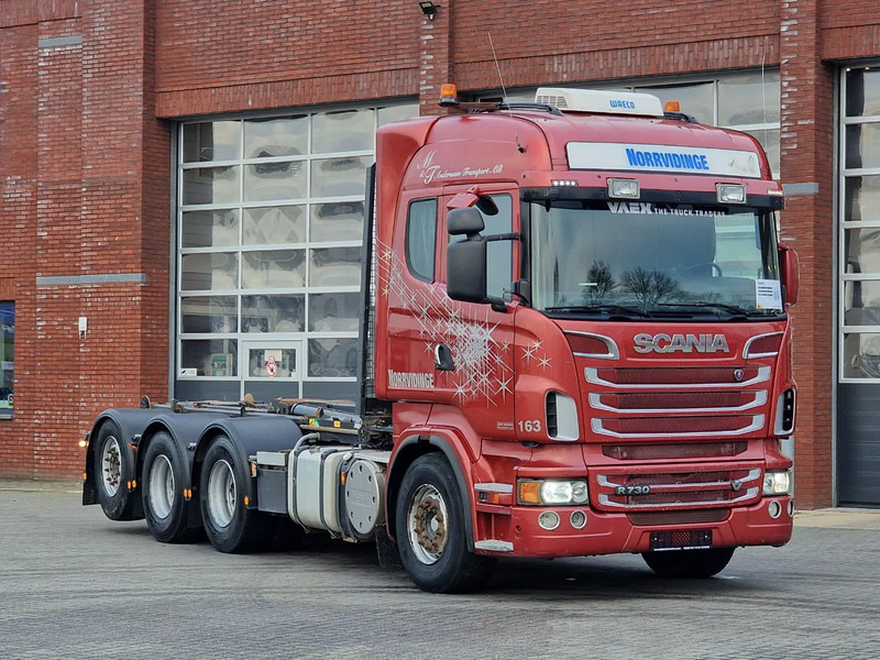 Scania R730 V8 Highline - 8x4*4 - JOAB Hooklift - Steering axle - Full air - Night clima - Koukkulava kuorma-auto: kuva Scania R730 V8 Highline - 8x4*4 - JOAB Hooklift - Steering axle - Full air - Night clima - Koukkulava kuorma-auto Scania R730 V8 Highline - 8x4*4 - JOAB Hooklift - Steering axle - Full air - Night clima - Koukkulava kuorma-auto: kuva Scania R730 V8 Highline - 8x4*4 - JOAB Hooklift - Steering axle - Full air - Night clima - Koukkulava kuorma-auto