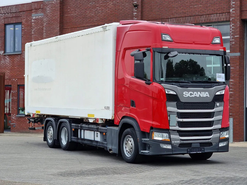 Scania S500 NGS B6X2NB BDF / Box / Loadinglift / Full air / retarder - Umpikori kuorma-auto: kuva Scania S500 NGS B6X2NB BDF / Box / Loadinglift / Full air / retarder - Umpikori kuorma-auto Scania S500 NGS B6X2NB BDF / Box / Loadinglift / Full air / retarder - Umpikori kuorma-auto: kuva Scania S500 NGS B6X2NB BDF / Box / Loadinglift / Full air / retarder - Umpikori kuorma-auto