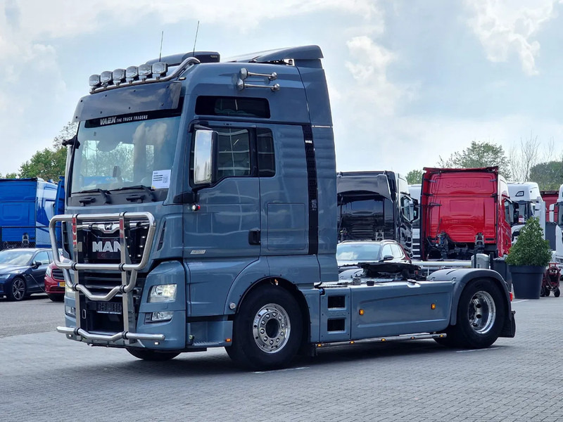 MAN TGX 18.580 4x2 XL - Retarder - PTO/Hydraulic - Night clima - Full spoiler - Alloy wheels - Vetopöytäauto: kuva MAN TGX 18.580 4x2 XL - Retarder - PTO/Hydraulic - Night clima - Full spoiler - Alloy wheels - Vetopöytäauto MAN TGX 18.580 4x2 XL - Retarder - PTO/Hydraulic - Night clima - Full spoiler - Alloy wheels - Vetopöytäauto: kuva MAN TGX 18.580 4x2 XL - Retarder - PTO/Hydraulic - Night clima - Full spoiler - Alloy wheels - Vetopöytäauto