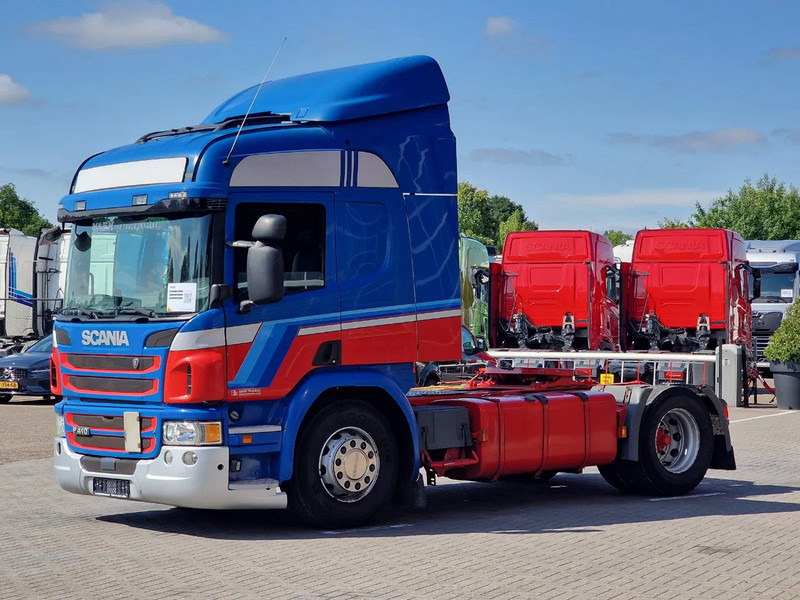 Scania P410 LA4x2MNA - Vetopöytäauto: kuva Scania P410 LA4x2MNA - Vetopöytäauto Scania P410 LA4x2MNA - Vetopöytäauto: kuva Scania P410 LA4x2MNA - Vetopöytäauto