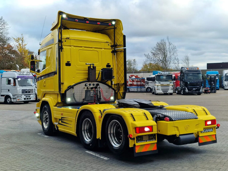 Scania R450 Highline 6x2 - Manual gearbox - PTO/Hydraulic - Custom interior - Full air - Euro 6 - Vetopöytäauto: kuva Scania R450 Highline 6x2 - Manual gearbox - PTO/Hydraulic - Custom interior - Full air - Euro 6 - Vetopöytäauto Scania R450 Highline 6x2 - Manual gearbox - PTO/Hydraulic - Custom interior - Full air - Euro 6 - Vetopöytäauto: kuva Scania R450 Highline 6x2 - Manual gearbox - PTO/Hydraulic - Custom interior - Full air - Euro 6 - Vetopöytäauto