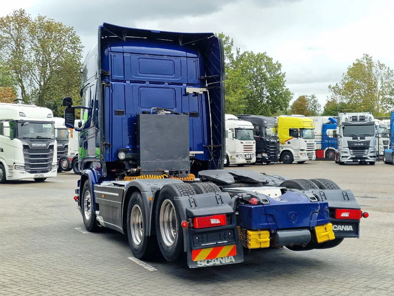Scania R580 V8 Topline 6x2 - Retarder - PTO/Hydraulic - Full air - Leather - Navi - Vetopöytäauto: kuva Scania R580 V8 Topline 6x2 - Retarder - PTO/Hydraulic - Full air - Leather - Navi - Vetopöytäauto Scania R580 V8 Topline 6x2 - Retarder - PTO/Hydraulic - Full air - Leather - Navi - Vetopöytäauto: kuva Scania R580 V8 Topline 6x2 - Retarder - PTO/Hydraulic - Full air - Leather - Navi - Vetopöytäauto