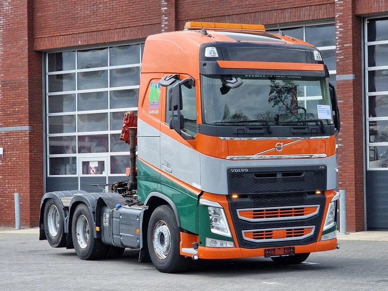 Volvo FH 13.500 6x4 - HMF 1153 K2 crane kran grua - Hydraulic - Lift axle - Euro 6 - Vetopöytäauto: kuva Volvo FH 13.500 6x4 - HMF 1153 K2 crane kran grua - Hydraulic - Lift axle - Euro 6 - Vetopöytäauto Volvo FH 13.500 6x4 - HMF 1153 K2 crane kran grua - Hydraulic - Lift axle - Euro 6 - Vetopöytäauto: kuva Volvo FH 13.500 6x4 - HMF 1153 K2 crane kran grua - Hydraulic - Lift axle - Euro 6 - Vetopöytäauto