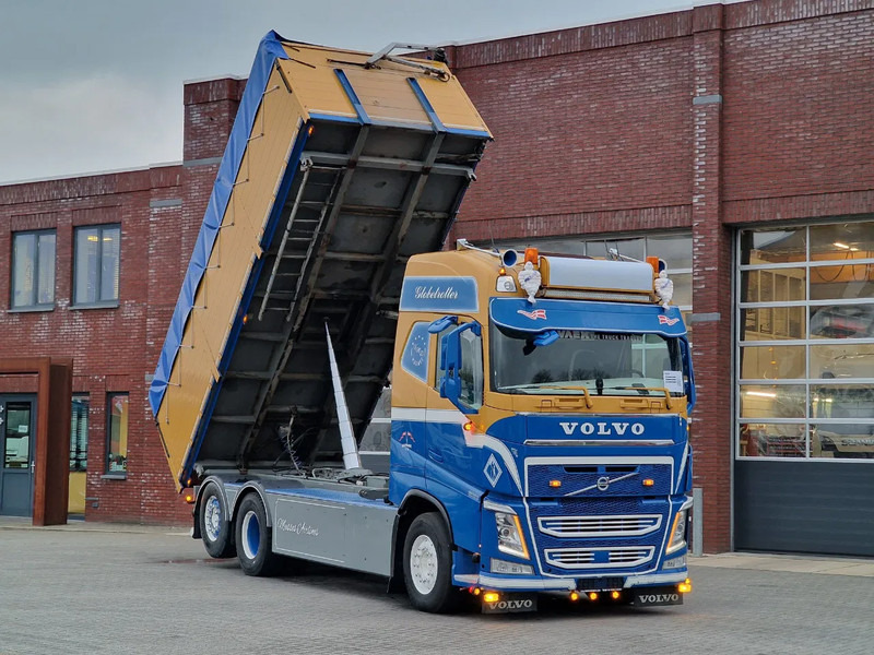 Volvo FH 13.540 Globetrotter 6x2 - 3 way tipper - Full air - I parkcool - Custom interior - Kippiauto kuorma-auto: kuva Volvo FH 13.540 Globetrotter 6x2 - 3 way tipper - Full air - I parkcool - Custom interior - Kippiauto kuorma-auto Volvo FH 13.540 Globetrotter 6x2 - 3 way tipper - Full air - I parkcool - Custom interior - Kippiauto kuorma-auto: kuva Volvo FH 13.540 Globetrotter 6x2 - 3 way tipper - Full air - I parkcool - Custom interior - Kippiauto kuorma-auto