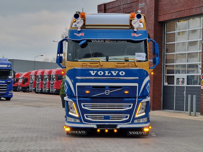 Volvo FH 13.540 Globetrotter 6x2 - 3 way tipper - Full air - I parkcool - Custom interior - Kippiauto kuorma-auto: kuva Volvo FH 13.540 Globetrotter 6x2 - 3 way tipper - Full air - I parkcool - Custom interior - Kippiauto kuorma-auto Volvo FH 13.540 Globetrotter 6x2 - 3 way tipper - Full air - I parkcool - Custom interior - Kippiauto kuorma-auto: kuva Volvo FH 13.540 Globetrotter 6x2 - 3 way tipper - Full air - I parkcool - Custom interior - Kippiauto kuorma-auto