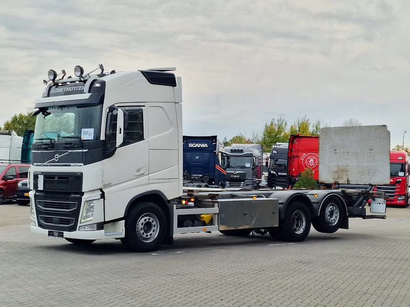 Volvo FH 13.540 Globetrotter 6x2 - BDF - Loadlift - Full air - I parkcool - 4.80 WB - Konttialus/ Vaihtokuormatilat kuorma-auto: kuva Volvo FH 13.540 Globetrotter 6x2 - BDF - Loadlift - Full air - I parkcool - 4.80 WB - Konttialus/ Vaihtokuormatilat kuorma-auto Volvo FH 13.540 Globetrotter 6x2 - BDF - Loadlift - Full air - I parkcool - 4.80 WB - Konttialus/ Vaihtokuormatilat kuorma-auto: kuva Volvo FH 13.540 Globetrotter 6x2 - BDF - Loadlift - Full air - I parkcool - 4.80 WB - Konttialus/ Vaihtokuormatilat kuorma-auto
