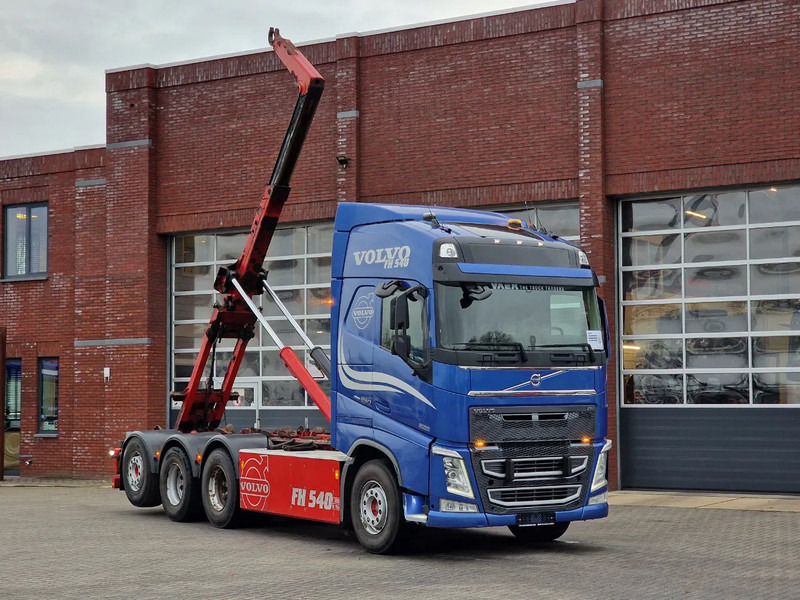 Volvo FH 13.540 Globetrotter 8x4*4 - HIAB Hook 22T - Full air - Work remote - Koukkulava kuorma-auto: kuva Volvo FH 13.540 Globetrotter 8x4*4 - HIAB Hook 22T - Full air - Work remote - Koukkulava kuorma-auto Volvo FH 13.540 Globetrotter 8x4*4 - HIAB Hook 22T - Full air - Work remote - Koukkulava kuorma-auto: kuva Volvo FH 13.540 Globetrotter 8x4*4 - HIAB Hook 22T - Full air - Work remote - Koukkulava kuorma-auto