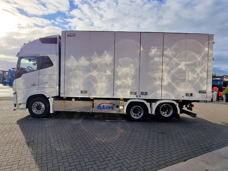 Volvo FH 16.750 Globetrotter XL 6x2 - Ekeri box with sidedoors - Retarder - 4.60 WB - Full air - Umpikori kuorma-auto: kuva Volvo FH 16.750 Globetrotter XL 6x2 - Ekeri box with sidedoors - Retarder - 4.60 WB - Full air - Umpikori kuorma-auto Volvo FH 16.750 Globetrotter XL 6x2 - Ekeri box with sidedoors - Retarder - 4.60 WB - Full air - Umpikori kuorma-auto: kuva Volvo FH 16.750 Globetrotter XL 6x2 - Ekeri box with sidedoors - Retarder - 4.60 WB - Full air - Umpikori kuorma-auto