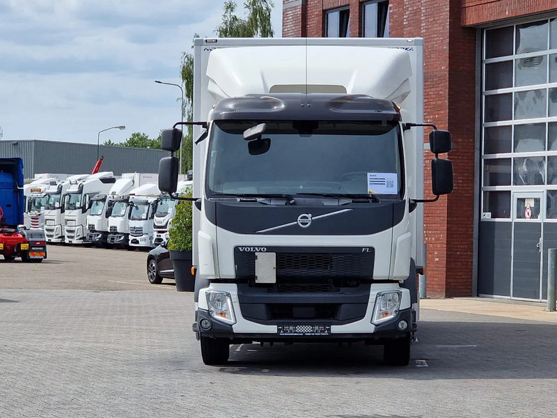 Volvo FL 250 Closed box - Loadlift - Automatic gearbox - Camera - Umpikori kuorma-auto: kuva Volvo FL 250 Closed box - Loadlift - Automatic gearbox - Camera - Umpikori kuorma-auto Volvo FL 250 Closed box - Loadlift - Automatic gearbox - Camera - Umpikori kuorma-auto: kuva Volvo FL 250 Closed box - Loadlift - Automatic gearbox - Camera - Umpikori kuorma-auto