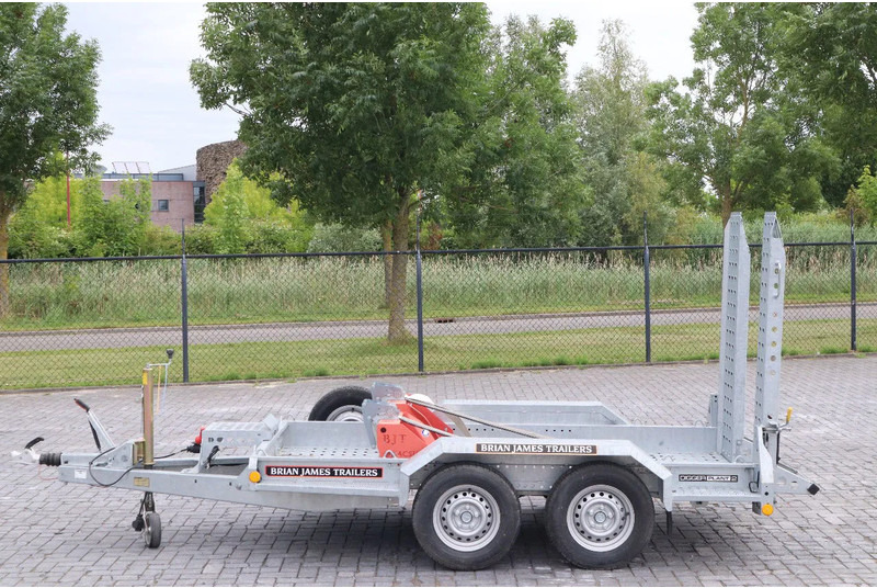 Brian James DIGGER PLANT 2700 KG | TANDEM AXLE | MACHINE TRANSPORT - Lavaperävaunu: kuva Brian James DIGGER PLANT 2700 KG | TANDEM AXLE | MACHINE TRANSPORT - Lavaperävaunu Brian James DIGGER PLANT 2700 KG | TANDEM AXLE | MACHINE TRANSPORT - Lavaperävaunu: kuva Brian James DIGGER PLANT 2700 KG | TANDEM AXLE | MACHINE TRANSPORT - Lavaperävaunu