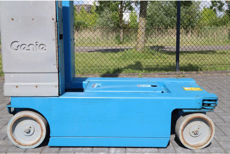 Genie GR-12 | 5.45 METER | 227 KG | MULTIPLE UNITS - Henkilönostin: kuva Genie GR-12 | 5.45 METER | 227 KG | MULTIPLE UNITS - Henkilönostin Genie GR-12 | 5.45 METER | 227 KG | MULTIPLE UNITS - Henkilönostin: kuva Genie GR-12 | 5.45 METER | 227 KG | MULTIPLE UNITS - Henkilönostin