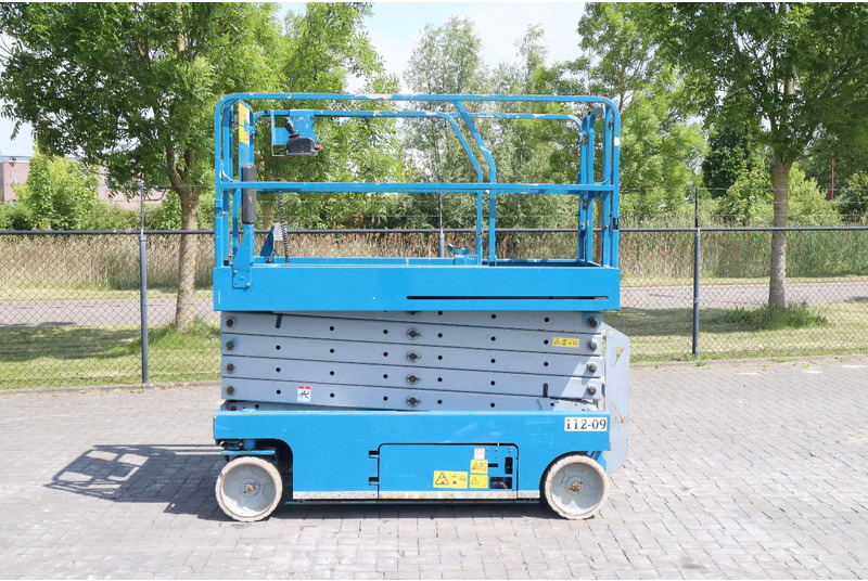 Saksilava Genie GS-3246 | 12 METER | 318 KG: kuva Saksilava Genie GS-3246 | 12 METER | 318 KG