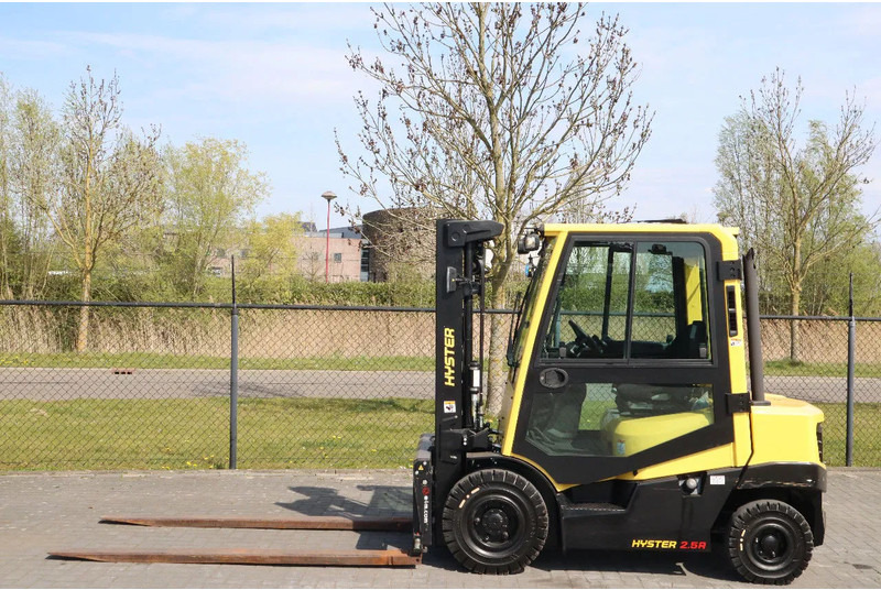 Hyster H2.5 A | BOOM SUSPENSION | SIDESHIFT | FORK EXTENTIONS | FORK POSITIONERS - Dieseltrukki: kuva Hyster H2.5 A | BOOM SUSPENSION | SIDESHIFT | FORK EXTENTIONS | FORK POSITIONERS - Dieseltrukki Hyster H2.5 A | BOOM SUSPENSION | SIDESHIFT | FORK EXTENTIONS | FORK POSITIONERS - Dieseltrukki: kuva Hyster H2.5 A | BOOM SUSPENSION | SIDESHIFT | FORK EXTENTIONS | FORK POSITIONERS - Dieseltrukki