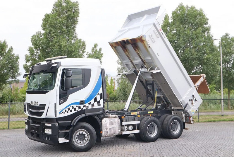 Iveco Stralis X-WAY 570 6X4 FULL STEEL BIG AXLES RETARDER EURO 6 - Kippiauto kuorma-auto: kuva Iveco Stralis X-WAY 570 6X4 FULL STEEL BIG AXLES RETARDER EURO 6 - Kippiauto kuorma-auto Iveco Stralis X-WAY 570 6X4 FULL STEEL BIG AXLES RETARDER EURO 6 - Kippiauto kuorma-auto: kuva Iveco Stralis X-WAY 570 6X4 FULL STEEL BIG AXLES RETARDER EURO 6 - Kippiauto kuorma-auto