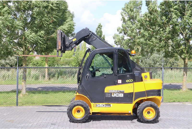 JCB TLT 35D 4X4 CON | HYDR. FORKS | 4.4 METER - Dieseltrukki: kuva JCB TLT 35D 4X4 CON | HYDR. FORKS | 4.4 METER - Dieseltrukki JCB TLT 35D 4X4 CON | HYDR. FORKS | 4.4 METER - Dieseltrukki: kuva JCB TLT 35D 4X4 CON | HYDR. FORKS | 4.4 METER - Dieseltrukki