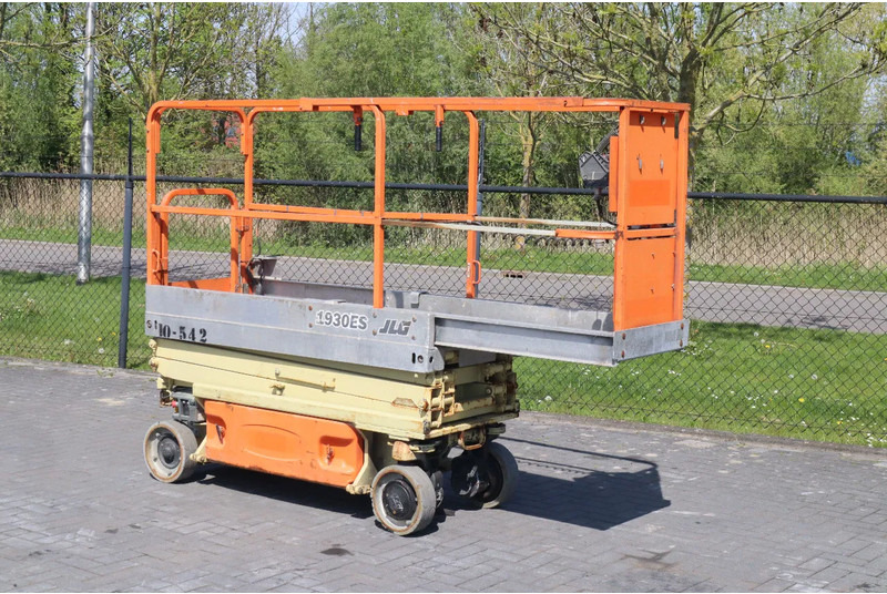 JLG 1930 ES | 7.7 METER | 230 KG - Saksilava: kuva JLG 1930 ES | 7.7 METER | 230 KG - Saksilava JLG 1930 ES | 7.7 METER | 230 KG - Saksilava: kuva JLG 1930 ES | 7.7 METER | 230 KG - Saksilava