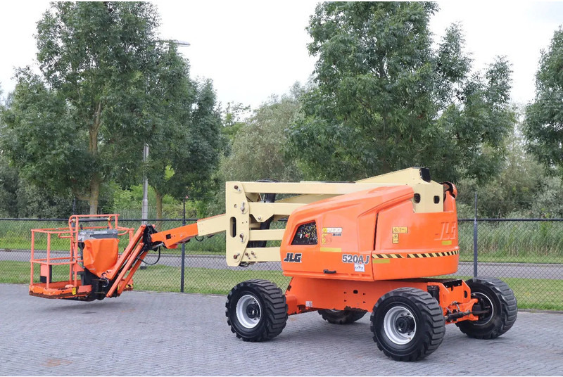 JLG 520AJ | 18 METER | 250 KG - Puomilava: kuva JLG 520AJ | 18 METER | 250 KG - Puomilava JLG 520AJ | 18 METER | 250 KG - Puomilava: kuva JLG 520AJ | 18 METER | 250 KG - Puomilava