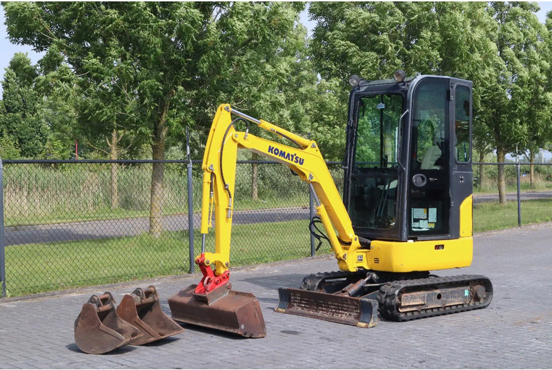 Komatsu PC16 R-3HS | 3X BUCKET | QUICK COUPLER | SWING BOOM - Minikuormaaja: kuva Komatsu PC16 R-3HS | 3X BUCKET | QUICK COUPLER | SWING BOOM - Minikuormaaja Komatsu PC16 R-3HS | 3X BUCKET | QUICK COUPLER | SWING BOOM - Minikuormaaja: kuva Komatsu PC16 R-3HS | 3X BUCKET | QUICK COUPLER | SWING BOOM - Minikuormaaja