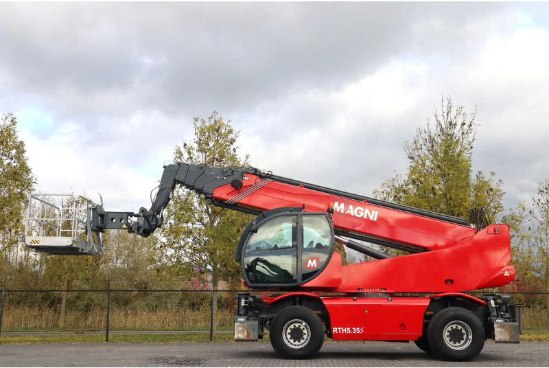 MAGNI RTH 5.35 S-M/C | WORKING PLATFORM | REMOTE | GOOD CONDITION - Kurottaja: kuva MAGNI RTH 5.35 S-M/C | WORKING PLATFORM | REMOTE | GOOD CONDITION - Kurottaja MAGNI RTH 5.35 S-M/C | WORKING PLATFORM | REMOTE | GOOD CONDITION - Kurottaja: kuva MAGNI RTH 5.35 S-M/C | WORKING PLATFORM | REMOTE | GOOD CONDITION - Kurottaja