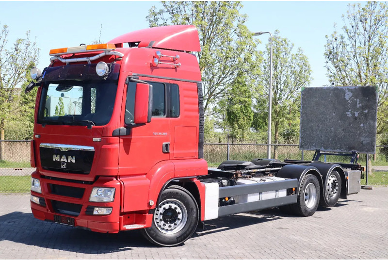 MAN TGS 26.360 | 6X2 | BDF | ONLY 80.000 KM! | EURO 5 - Konttialus/ Vaihtokuormatilat kuorma-auto: kuva MAN TGS 26.360 | 6X2 | BDF | ONLY 80.000 KM! | EURO 5 - Konttialus/ Vaihtokuormatilat kuorma-auto MAN TGS 26.360 | 6X2 | BDF | ONLY 80.000 KM! | EURO 5 - Konttialus/ Vaihtokuormatilat kuorma-auto: kuva MAN TGS 26.360 | 6X2 | BDF | ONLY 80.000 KM! | EURO 5 - Konttialus/ Vaihtokuormatilat kuorma-auto