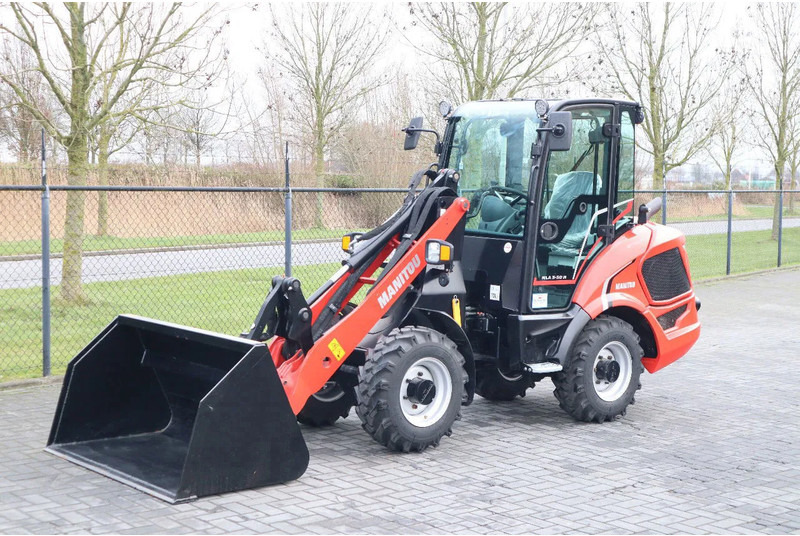 Manitou MLA 5-50 H | BUCKET | QUICK COUPLER | NEW UNUSED - Pyöräkuormaaja: kuva Manitou MLA 5-50 H | BUCKET | QUICK COUPLER | NEW UNUSED - Pyöräkuormaaja Manitou MLA 5-50 H | BUCKET | QUICK COUPLER | NEW UNUSED - Pyöräkuormaaja: kuva Manitou MLA 5-50 H | BUCKET | QUICK COUPLER | NEW UNUSED - Pyöräkuormaaja