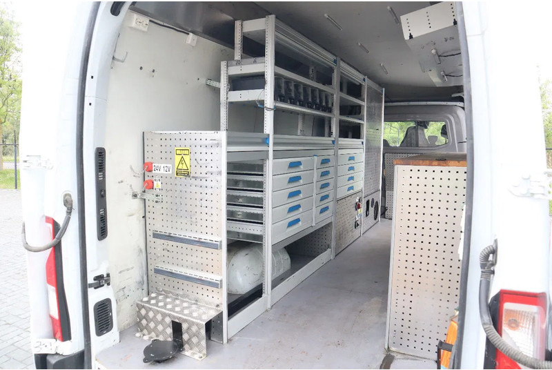 Pakettiauto Renault Master 160 DCI | L3H3 | WORKSHOP | WERKSTATT | 5 TON: kuva Pakettiauto Renault Master 160 DCI | L3H3 | WORKSHOP | WERKSTATT | 5 TON
