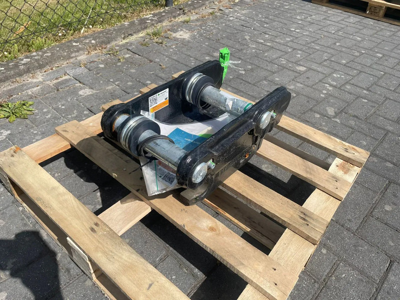 STEELWRIST QC S40 FPL | QUICK COUPLER | 2 - 6 TON | NEW / UNUSED - Hydrauliset leikkurit - Rakennuskoneet: kuva STEELWRIST QC S40 FPL | QUICK COUPLER | 2 - 6 TON | NEW / UNUSED - Hydrauliset leikkurit - Rakennuskoneet STEELWRIST QC S40 FPL | QUICK COUPLER | 2 - 6 TON | NEW / UNUSED - Hydrauliset leikkurit - Rakennuskoneet: kuva STEELWRIST QC S40 FPL | QUICK COUPLER | 2 - 6 TON | NEW / UNUSED - Hydrauliset leikkurit - Rakennuskoneet