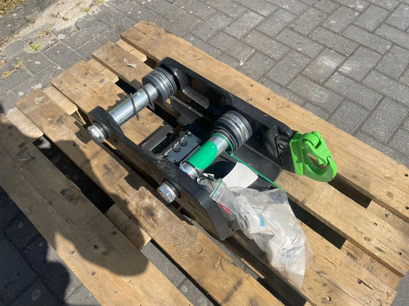 STEELWRIST QC S40 FPL | QUICK COUPLER | 2 - 6 TON | NEW / UNUSED - Hydrauliset leikkurit - Rakennuskoneet: kuva STEELWRIST QC S40 FPL | QUICK COUPLER | 2 - 6 TON | NEW / UNUSED - Hydrauliset leikkurit - Rakennuskoneet STEELWRIST QC S40 FPL | QUICK COUPLER | 2 - 6 TON | NEW / UNUSED - Hydrauliset leikkurit - Rakennuskoneet: kuva STEELWRIST QC S40 FPL | QUICK COUPLER | 2 - 6 TON | NEW / UNUSED - Hydrauliset leikkurit - Rakennuskoneet
