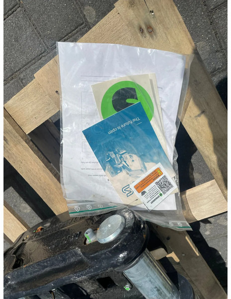 Hydrauliset leikkurit - Rakennuskoneet STEELWRIST QC S40 FPL | QUICK COUPLER | 2 - 6 TON | NEW / UNUSED: kuva Hydrauliset leikkurit - Rakennuskoneet STEELWRIST QC S40 FPL | QUICK COUPLER | 2 - 6 TON | NEW / UNUSED