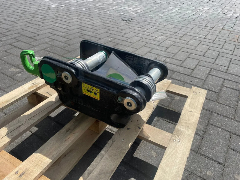 STEELWRIST QC S40 FPL | QUICK COUPLER | 2 - 6 TON | NEW / UNUSED - Hydrauliset leikkurit - Rakennuskoneet: kuva STEELWRIST QC S40 FPL | QUICK COUPLER | 2 - 6 TON | NEW / UNUSED - Hydrauliset leikkurit - Rakennuskoneet STEELWRIST QC S40 FPL | QUICK COUPLER | 2 - 6 TON | NEW / UNUSED - Hydrauliset leikkurit - Rakennuskoneet: kuva STEELWRIST QC S40 FPL | QUICK COUPLER | 2 - 6 TON | NEW / UNUSED - Hydrauliset leikkurit - Rakennuskoneet